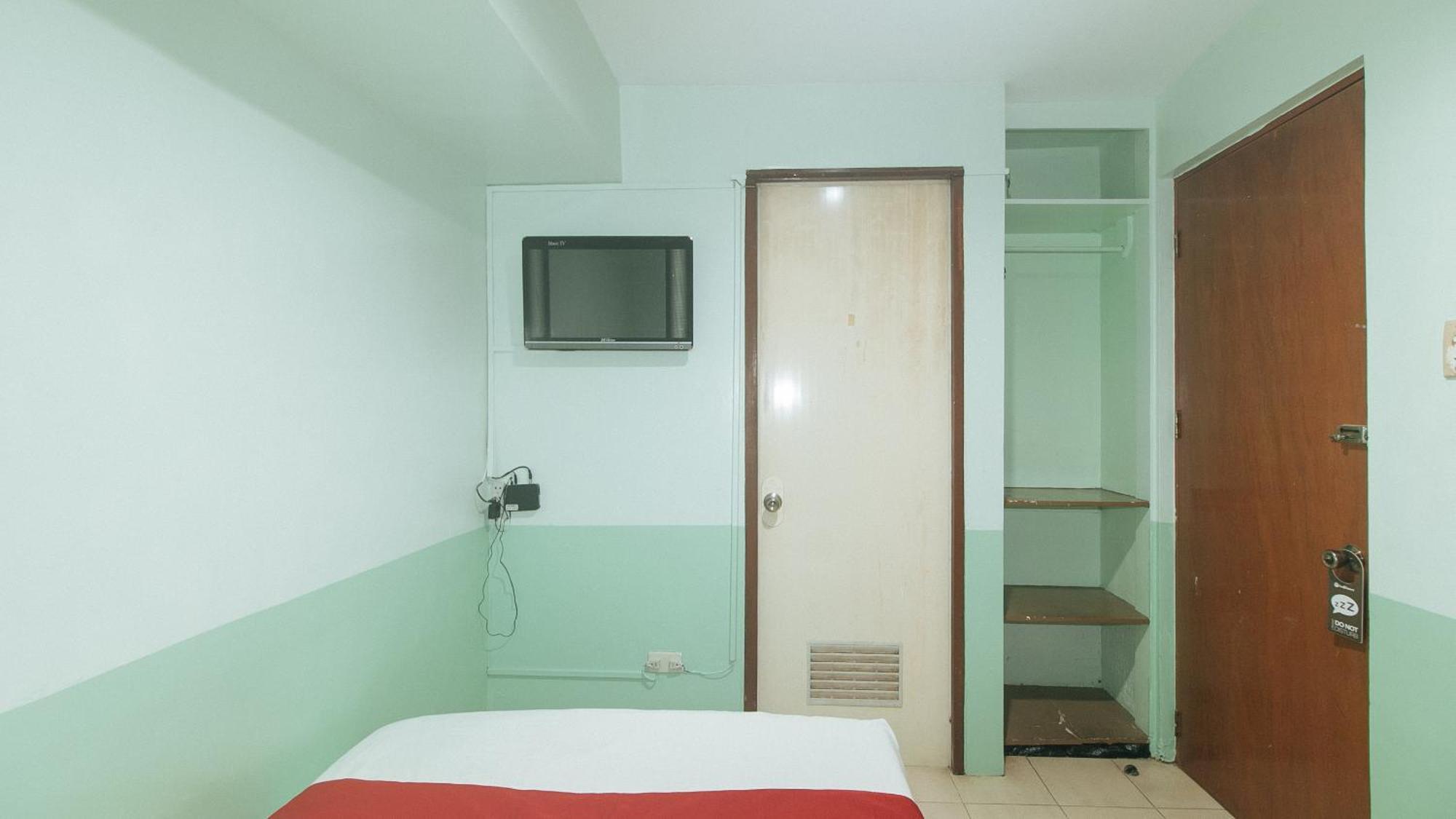 Reddoorz At Maanyag Pension House Mandaue Cebu Екстер'єр фото