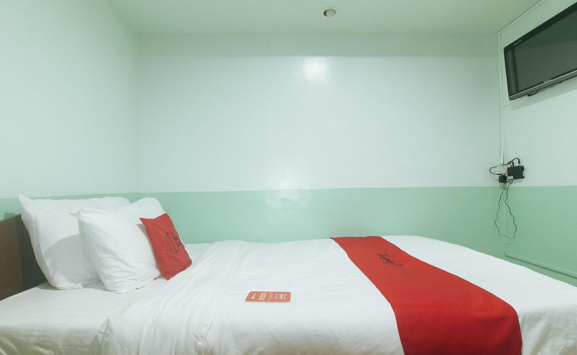 Reddoorz At Maanyag Pension House Mandaue Cebu Екстер'єр фото
