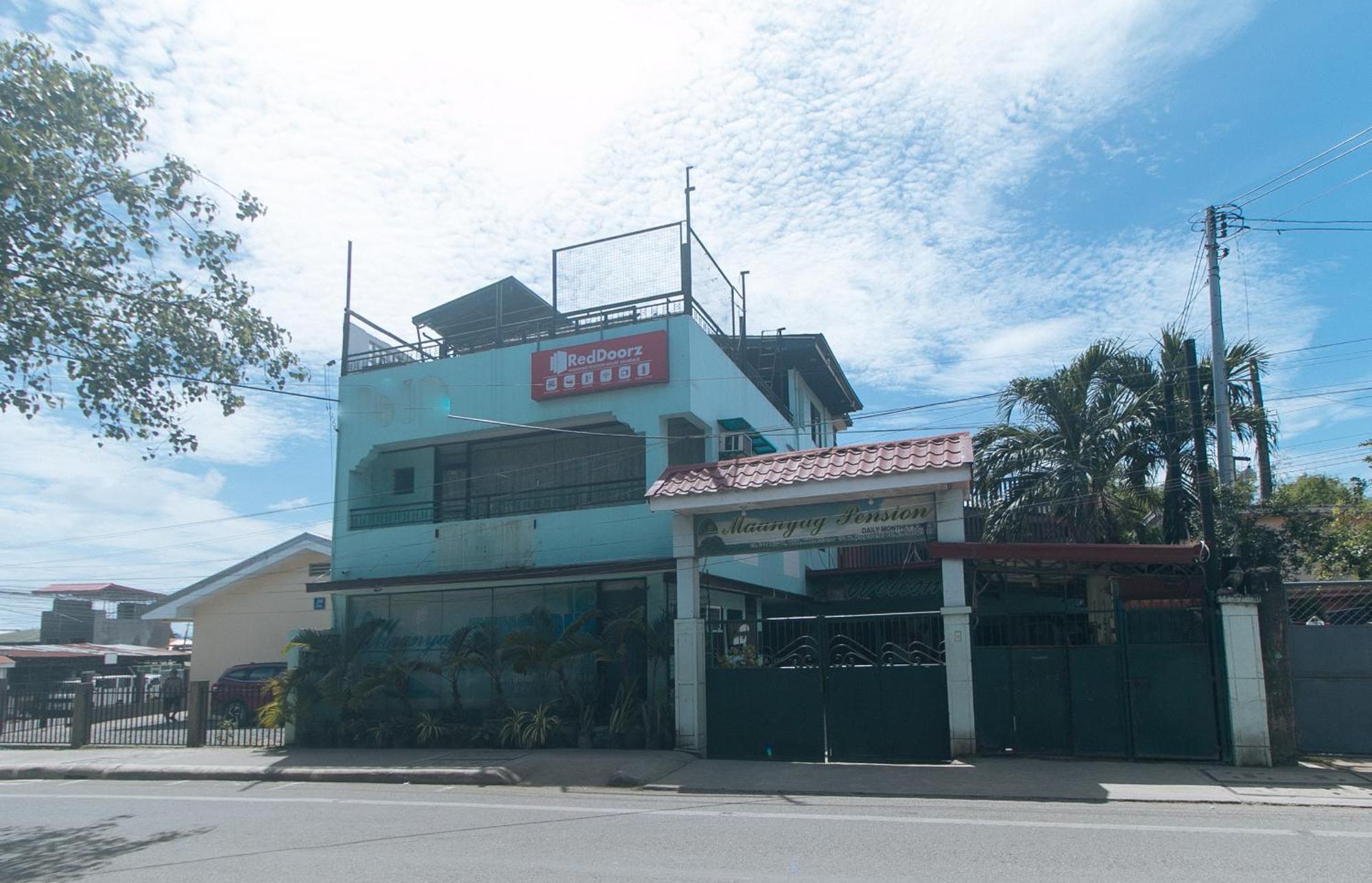 Reddoorz At Maanyag Pension House Mandaue Cebu Екстер'єр фото